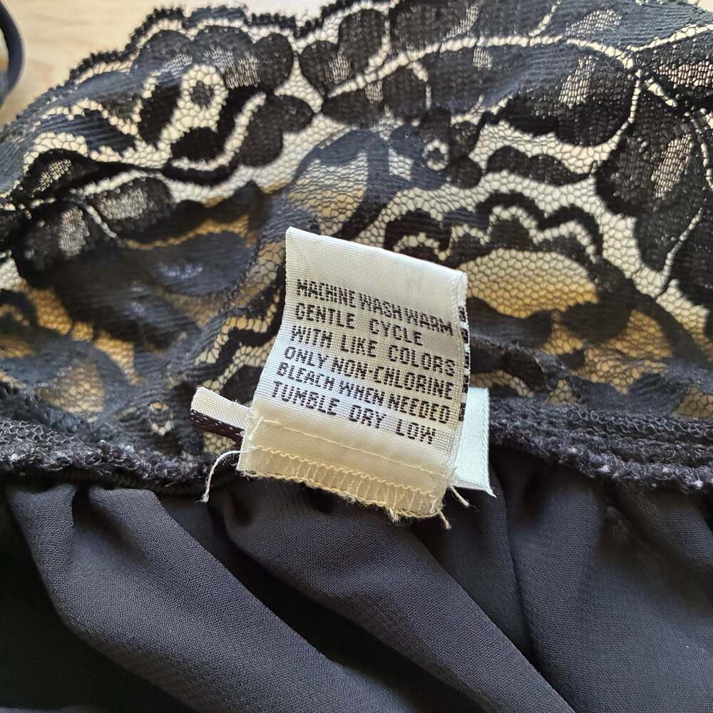 Morgan Taylor Intimates Black Lace and Chiffon Babydoll Chemise - Picture 4 of 5